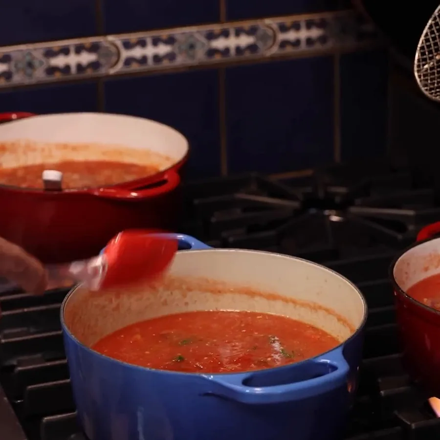 sauce tomate maison avec des tomates fraiches, étape 4