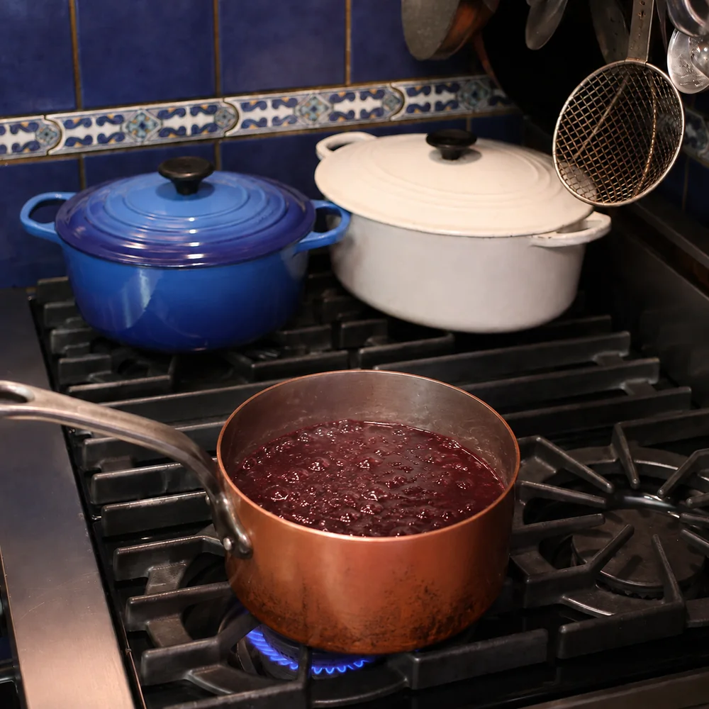 easy red wine reduction sauce, step 3
