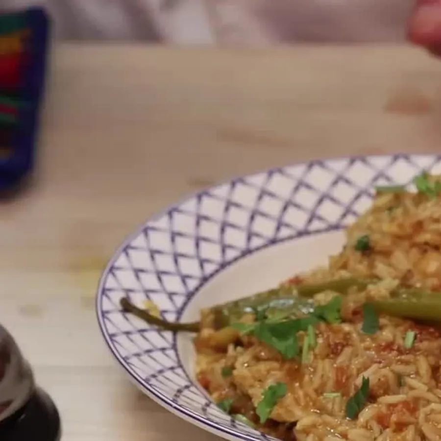 biryani au poulet riz basmati, plat fini