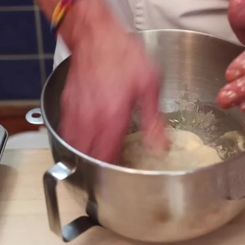 focaccia moelleuse et croustillante, étape 2