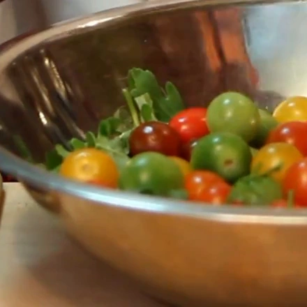 arugula cherry tomato salad mint lemon dressing, step 4