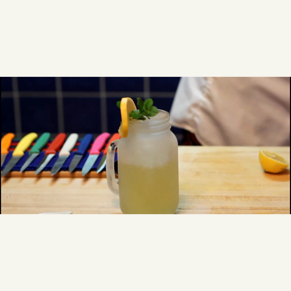 boisson fraiche a la menthe et au citron infusion maison, plat fini