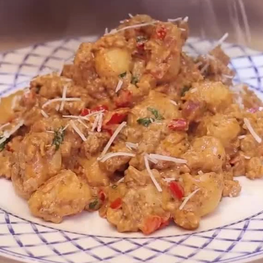 creamy chorizo gnocchi, finished dish