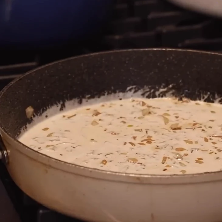 fusilli cremeux poulet bacon parmesan, étape 5