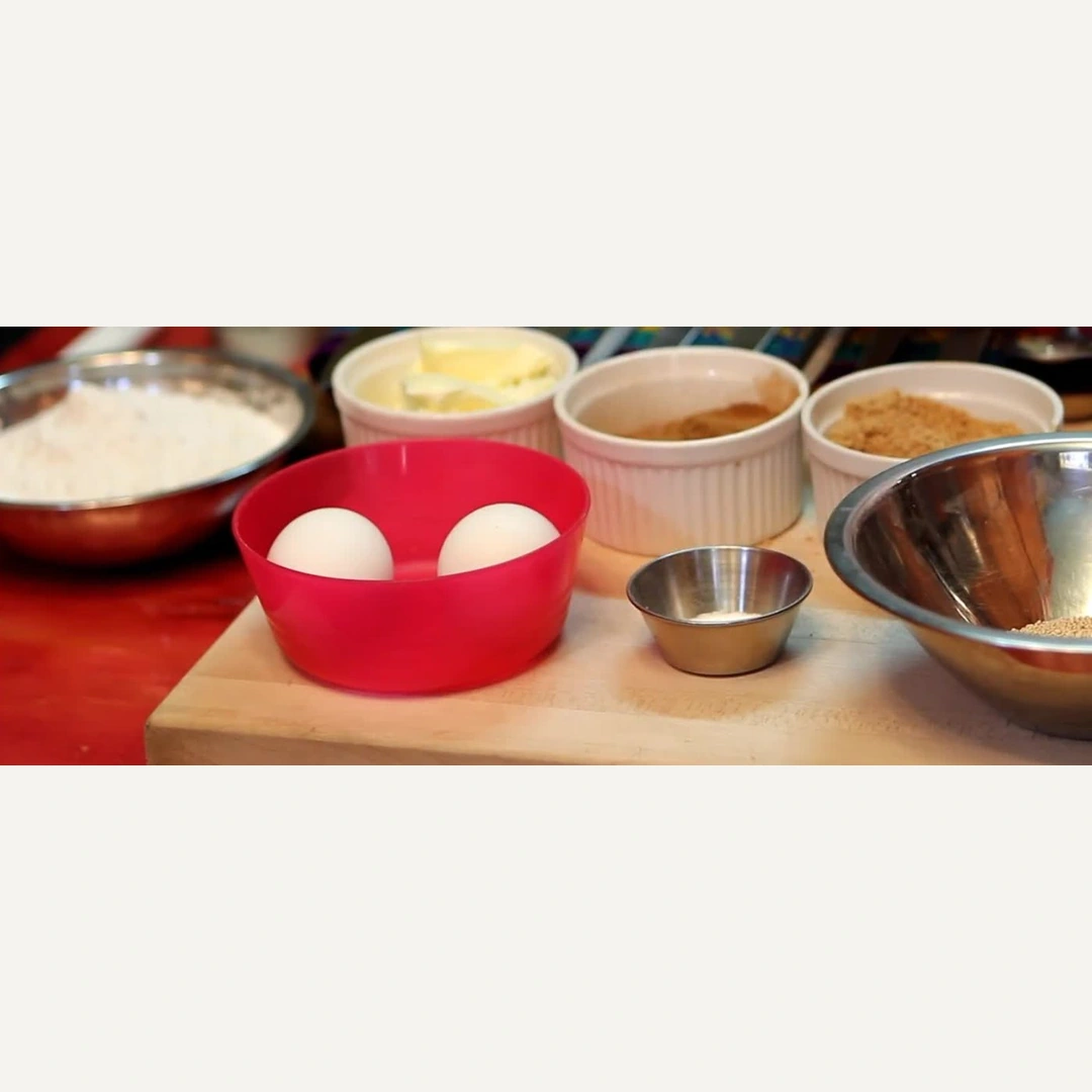 homemade cinnamon raisin bread, ingredients