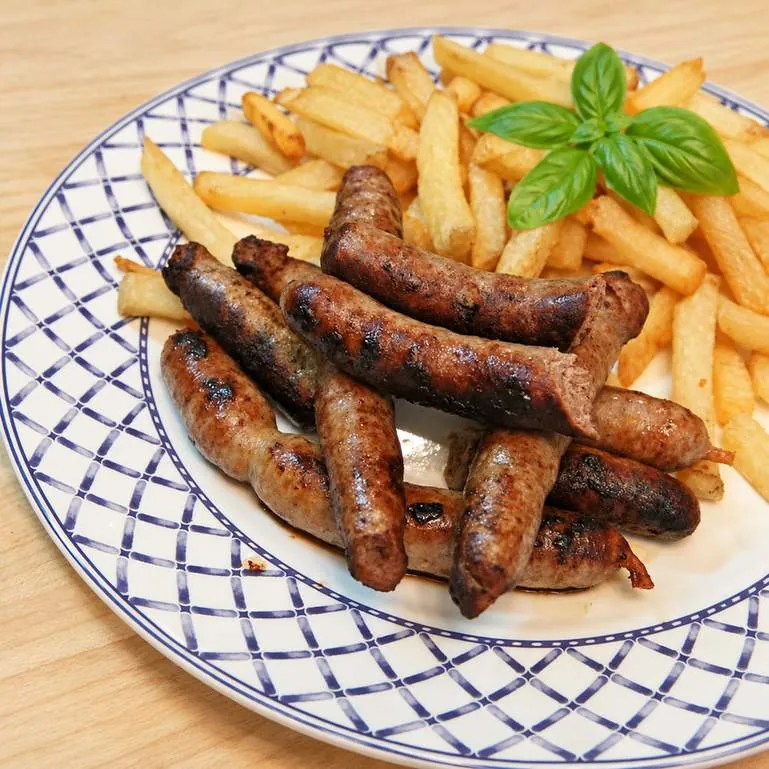 homemade duck sausages garlic pepper, finished dish