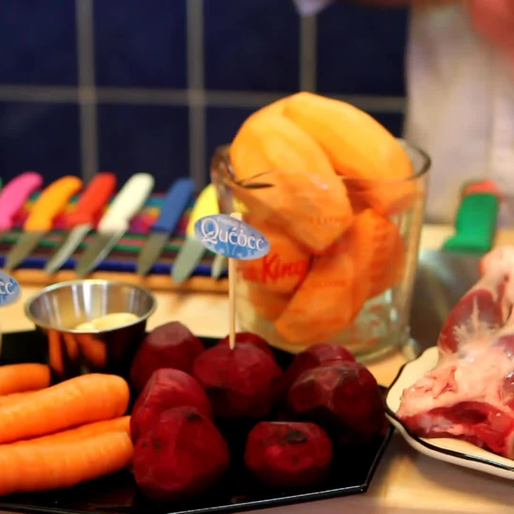 lamb shanks tomato beets, ingredients