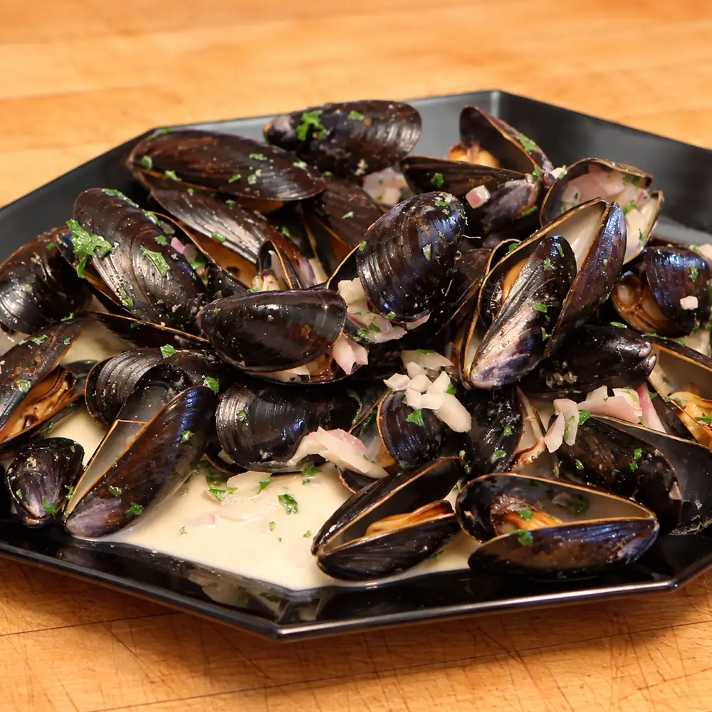 moules a la creme et au fromage bleu cuisson rapide en cocotte, plat fini