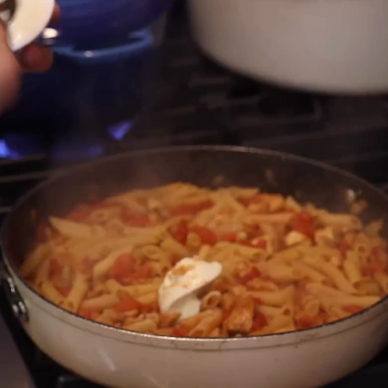 penne poulet cajun une poele, étape 4