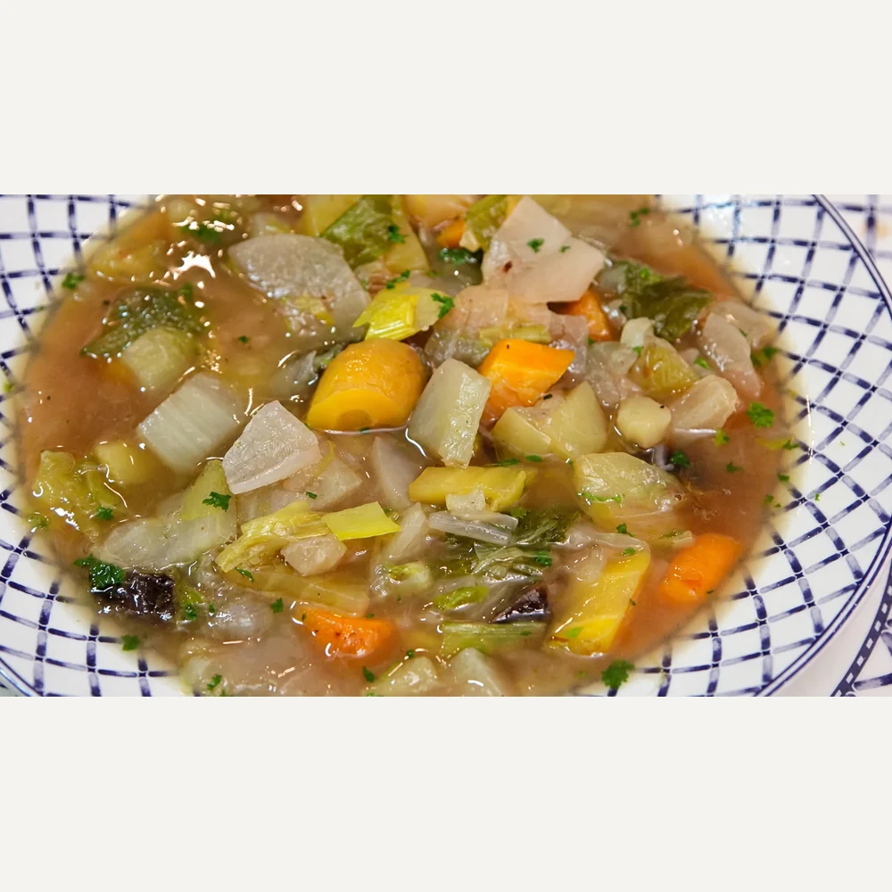 potage cultivateur french vegetable soup, finished dish
