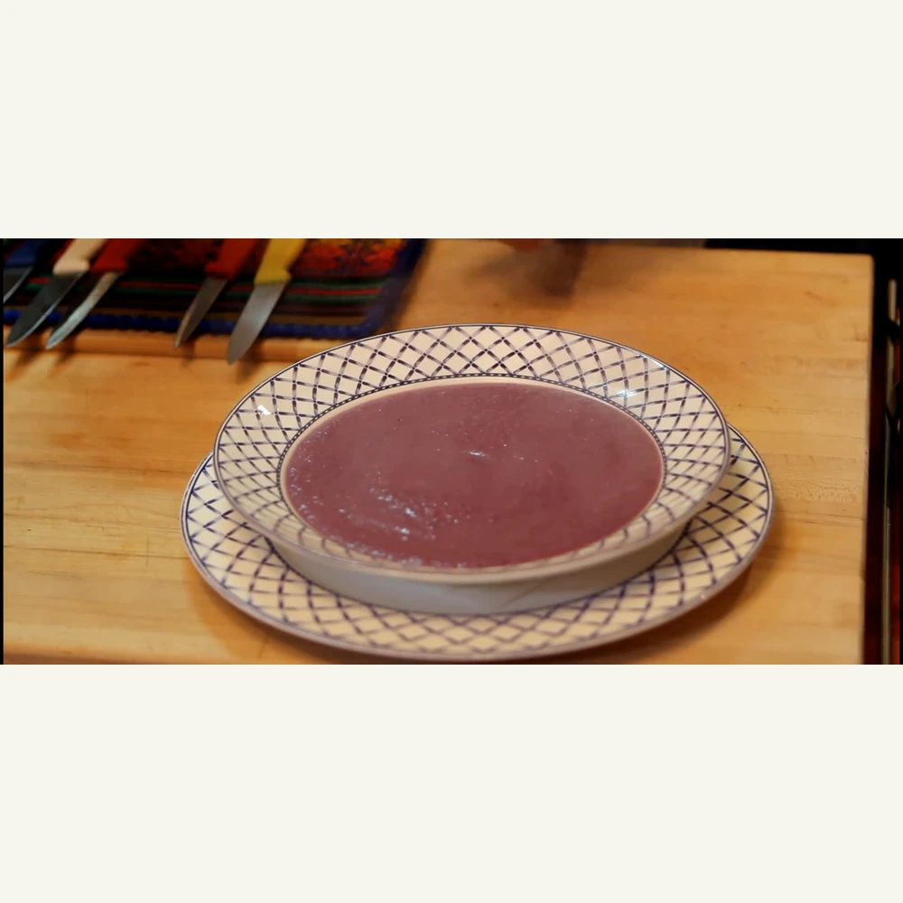 potage dubarry au chou fleur violet sans creme, plat fini