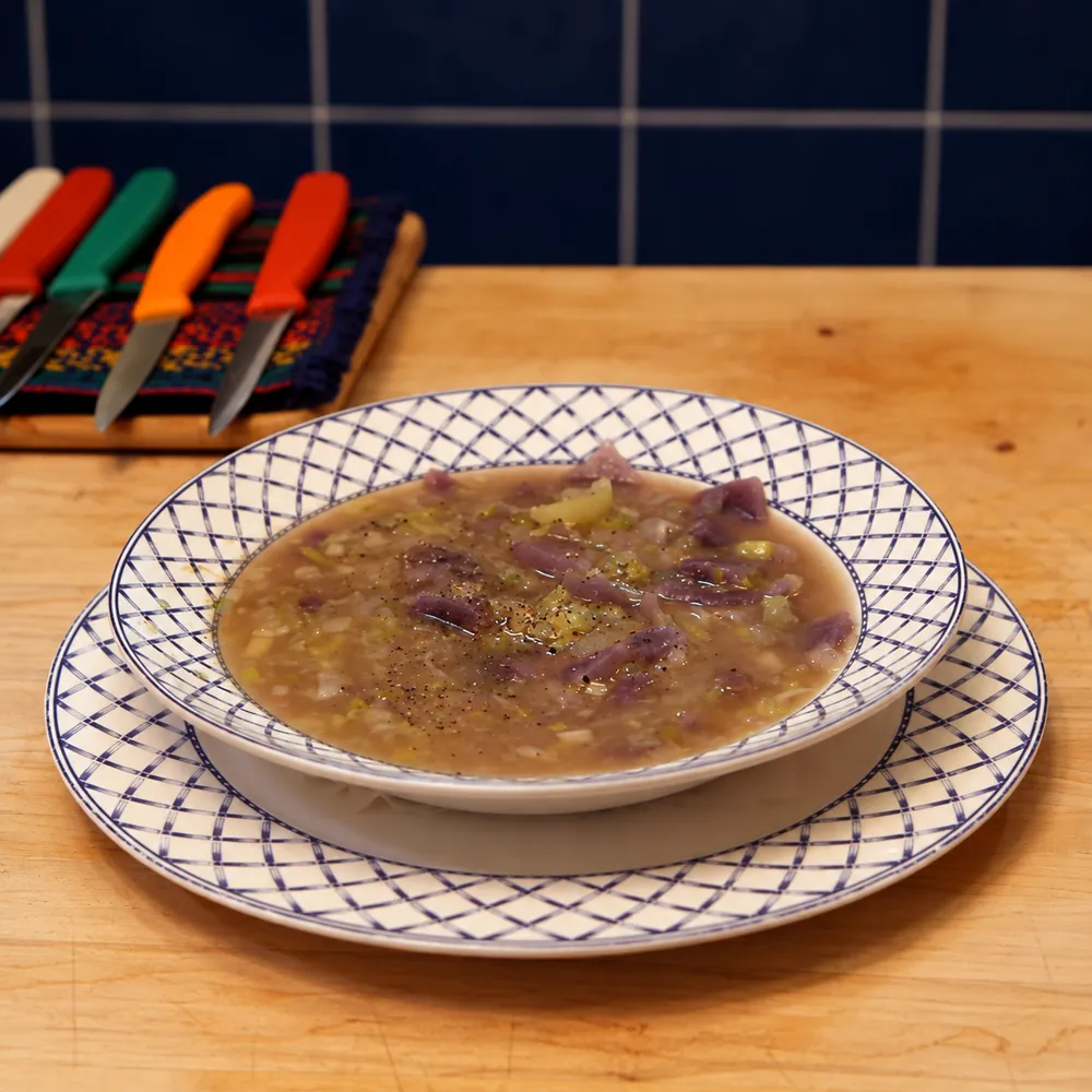 potage parisien aux poireaux et pommes de terre non mixe, plat fini