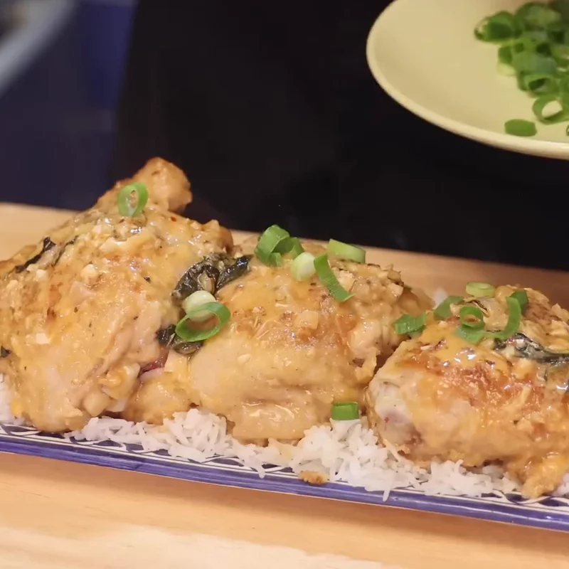 poulet cajun sauce parmesan epinards, plat fini