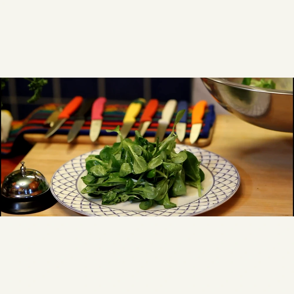 salade de mache sauce verte au citron et aux herbes, étape 5
