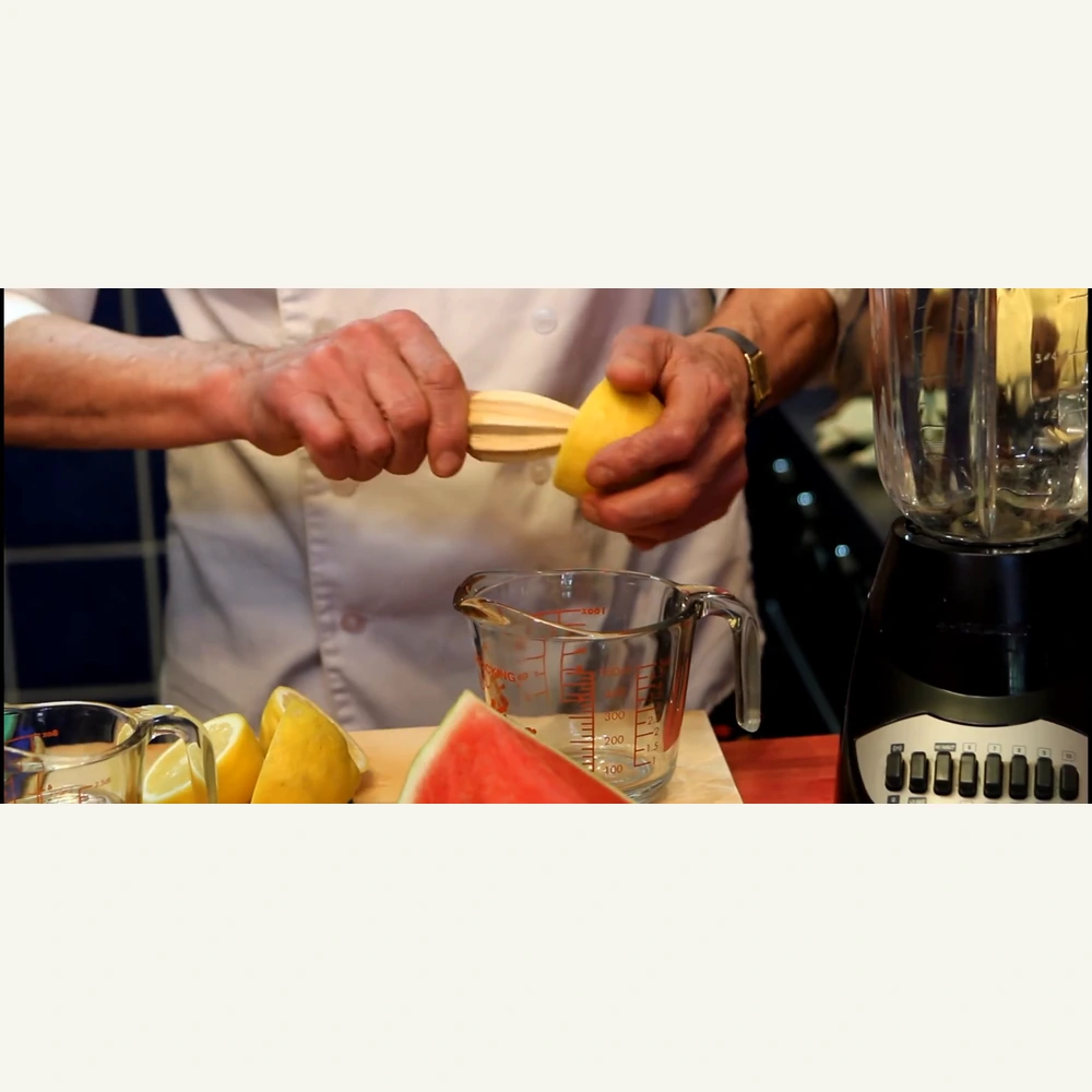 smoothie au melon deau citron et menthe facon granite, étape 1