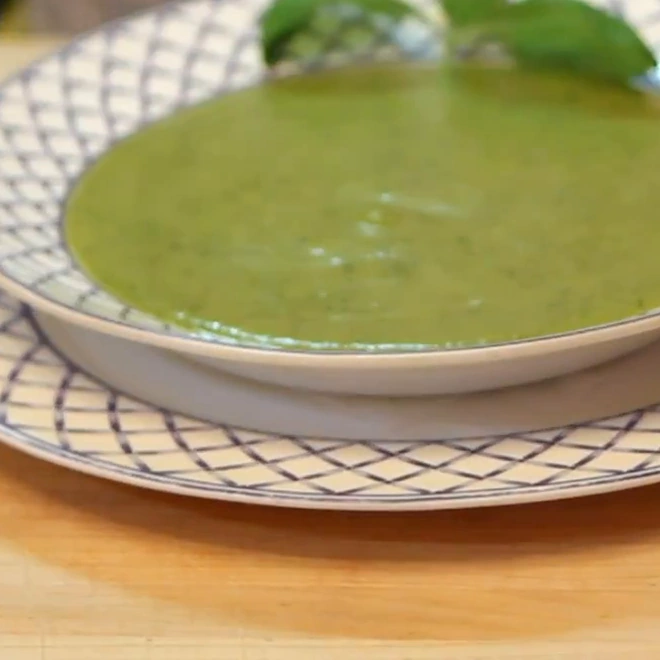 soupe courgettes anis etoile sans creme, plat fini