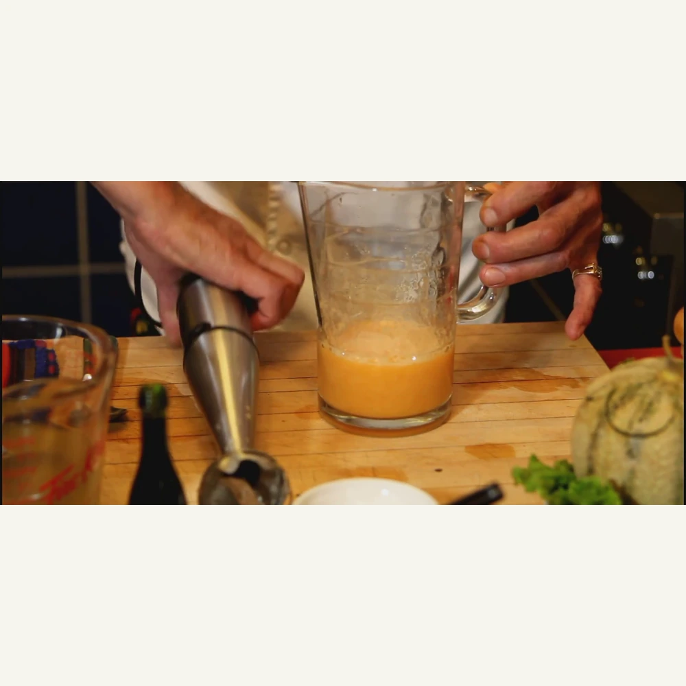 soupe froide de melon au porto et a la creme, étape 4