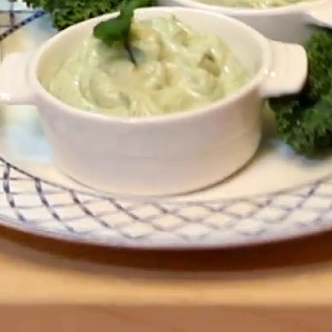 tarragon mayonnaise immersion blender, finished dish
