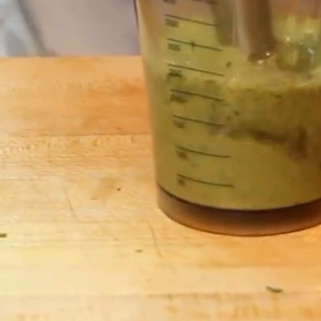 tarragon mayonnaise immersion blender, step 3