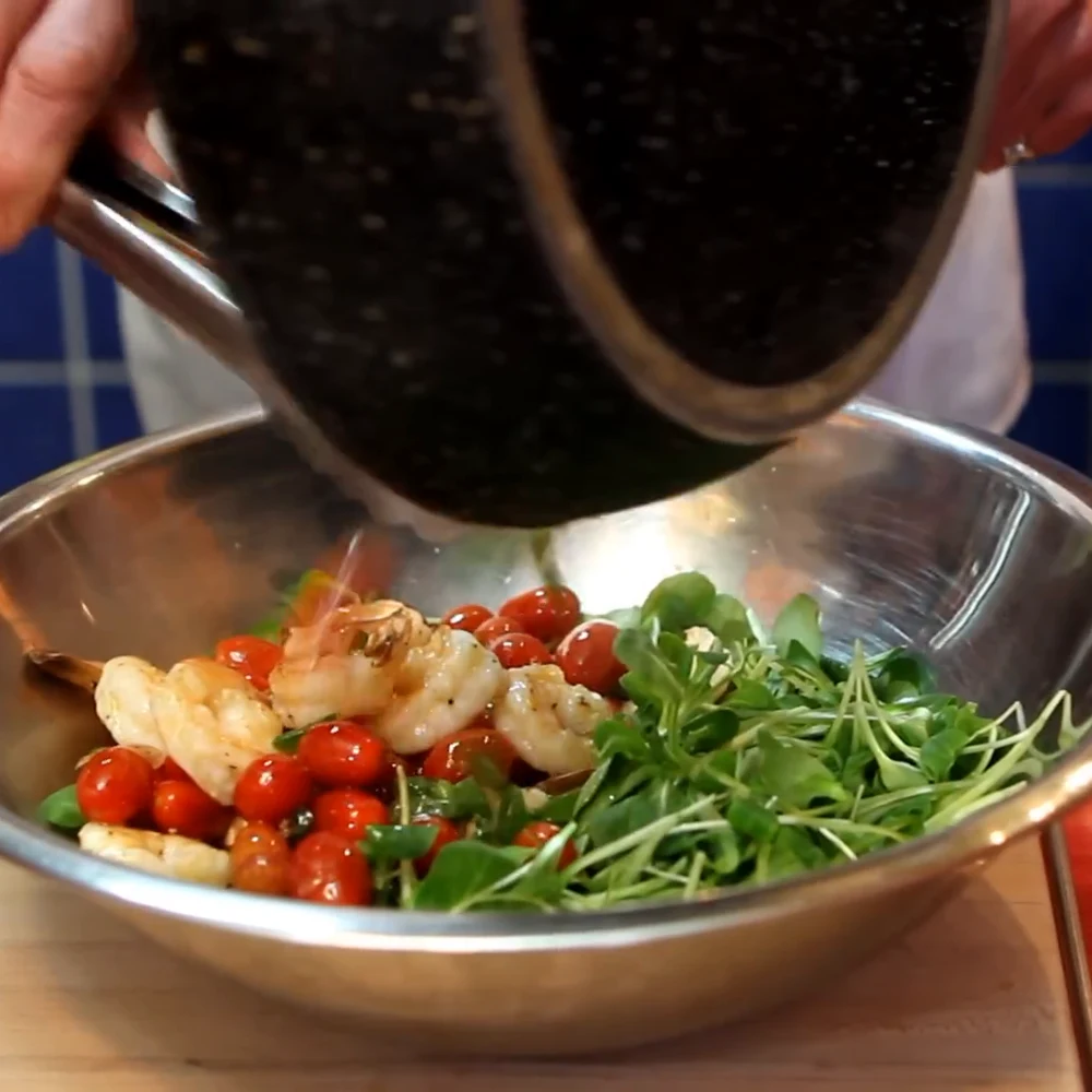 warm spicy shrimp salad, step 7