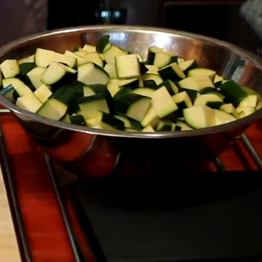 zucchini star anise soup, step 3